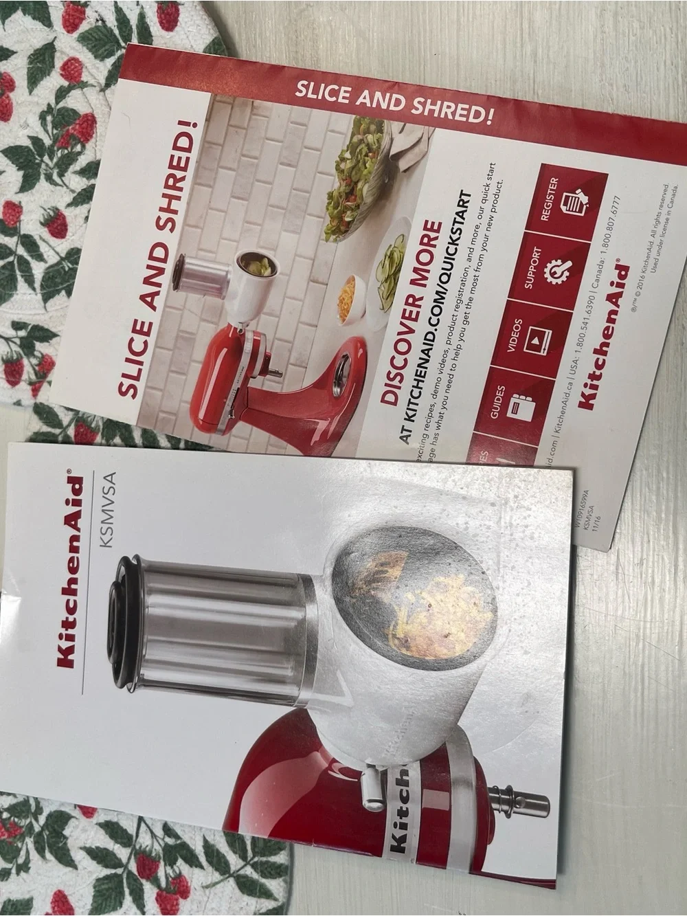 KitchenAid Fresh Prep Slicer/Shredder Attachment used once all 5 pieces included